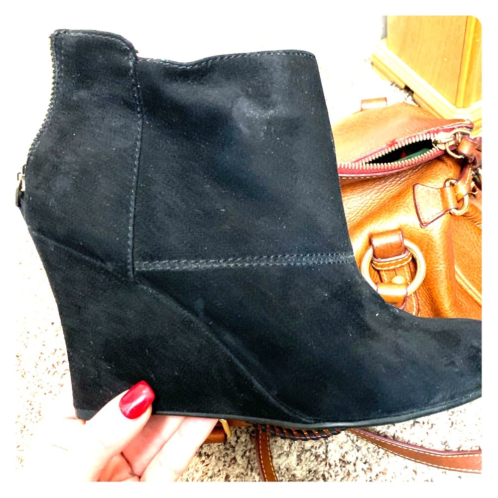 Nine West Booties Size 8